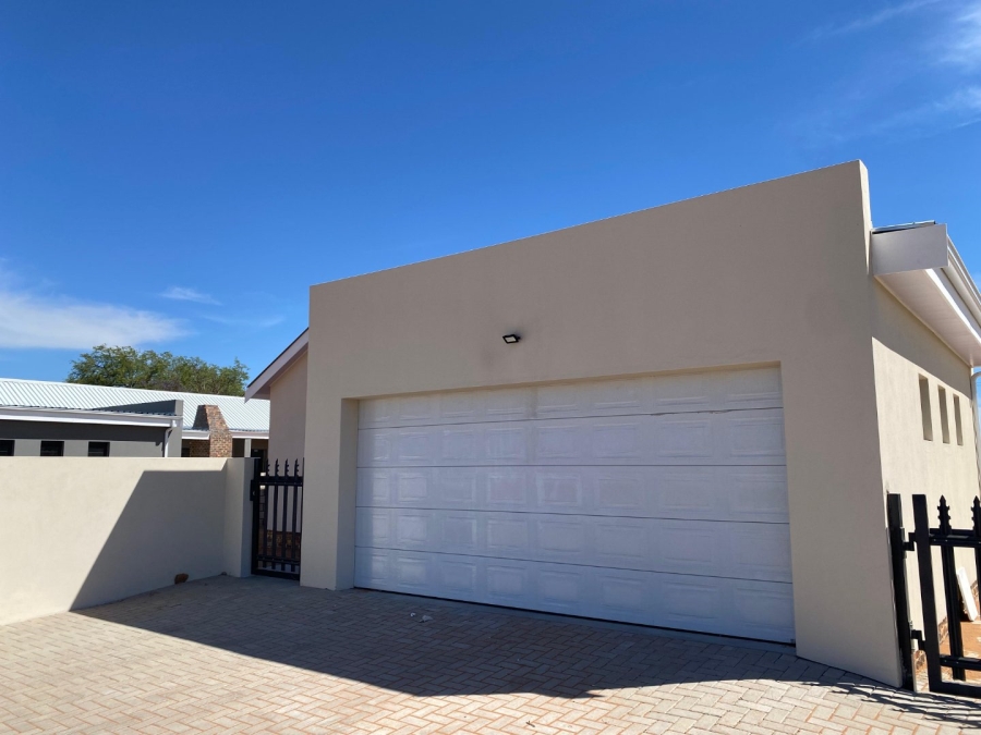 3 Bedroom Property for Sale in Vredendal Western Cape